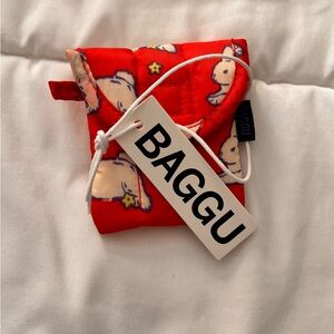 BAGGU Bunnies earbud case NWT